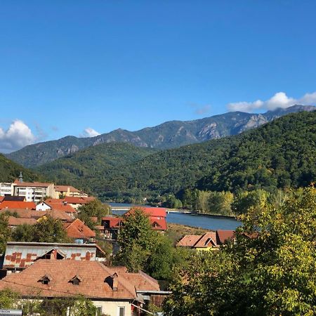 Apartament Belvedere Călimăneşti Exteriér fotografie